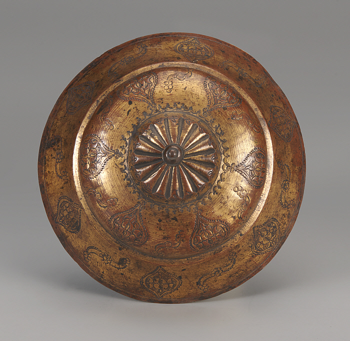 Pair of Covered Dishes Slider Image 5